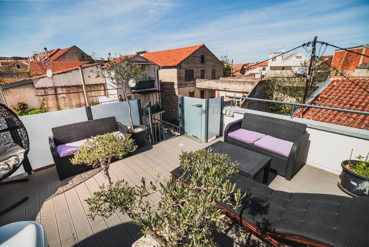 Downtown Luxury Apartments With Hot Tub Водице Экстерьер фото